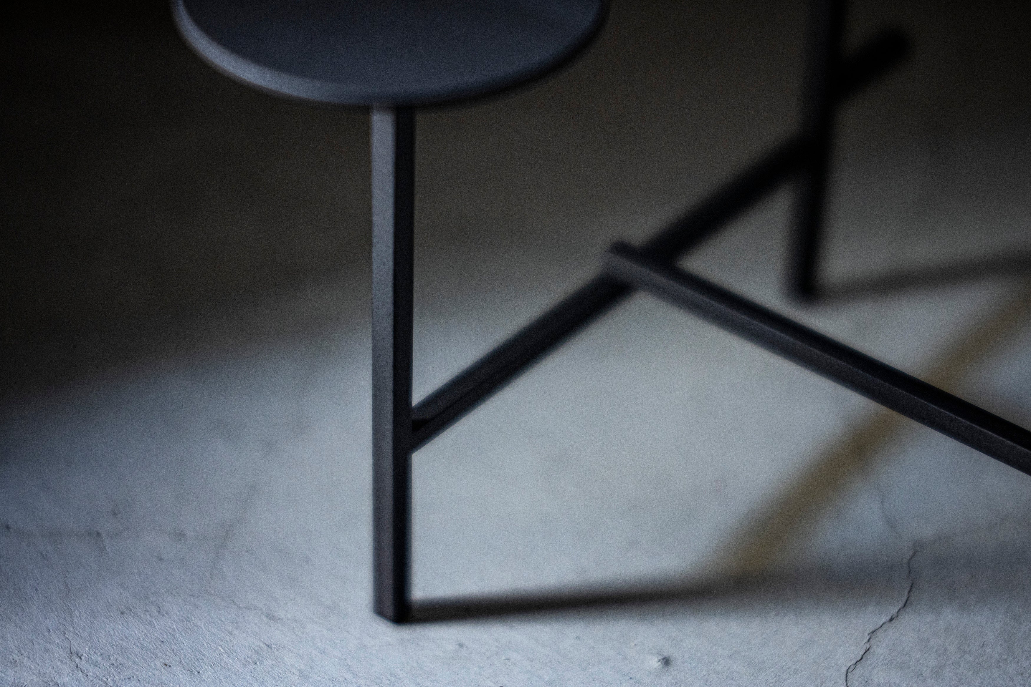 Mishina / Iron stand_L – tokiwagi